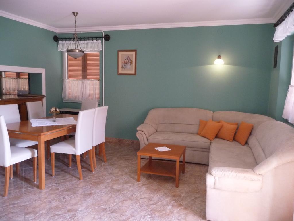 Edina Apartman 잘라카로쉬 객실 사진