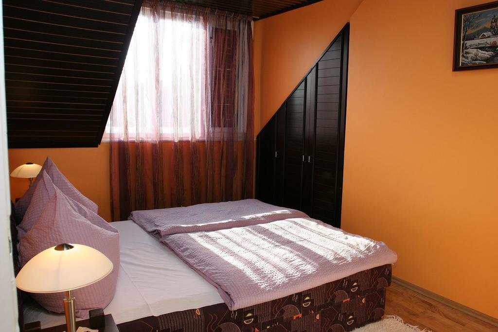 Edina Apartman 잘라카로쉬 객실 사진